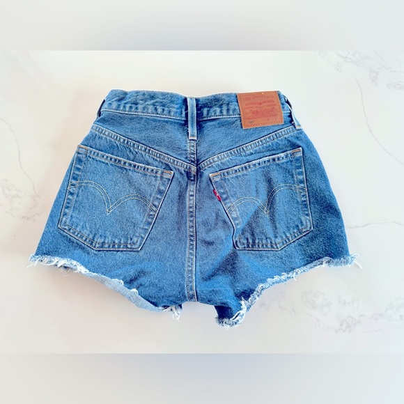 Short Levi’s 501 - Picture 3 of 4